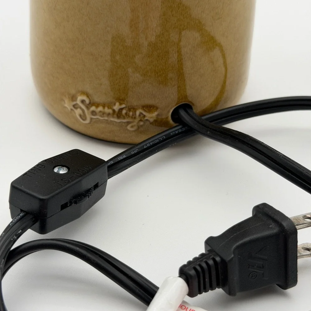 Scentsy‎ Moroccan Stencil Electric Wax Warmer Ceramic Tan Gray Quatrefoil Boho